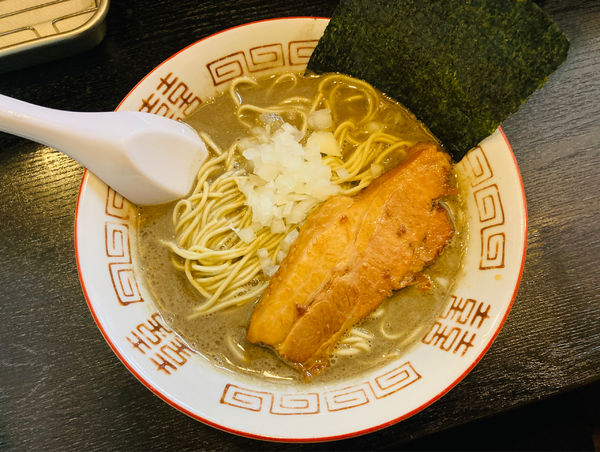 「濃厚煮干ソバ」@中華ソバ 伊吹の写真