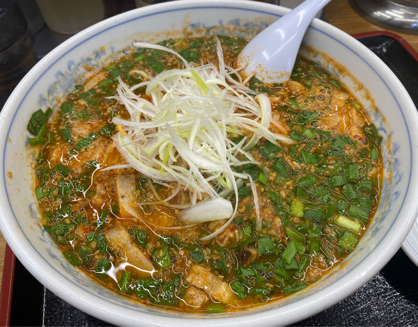 「ニラそば🍜🥢」@福しん 新宿小滝橋店の写真