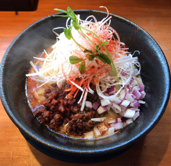 「汁なし麻辣担々麺(1020円)」@麺屋うさぎ 宿院店の写真