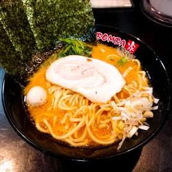 豚骨醤油らーめん