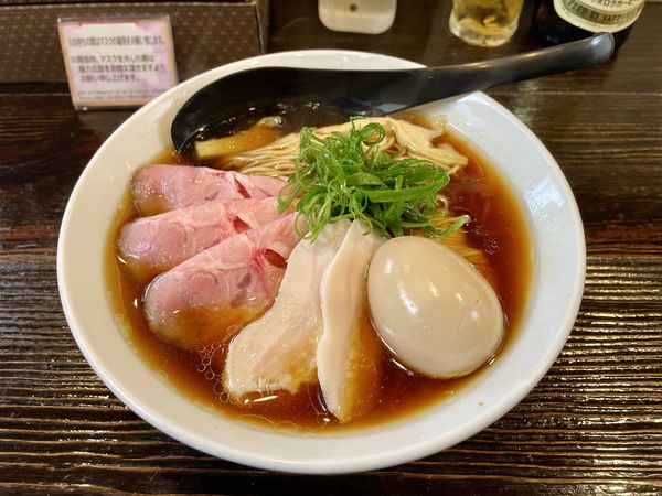 「サッポロラガービール 赤星 中瓶 → 特製中華そば 醤油」@中華そば 向日葵の写真