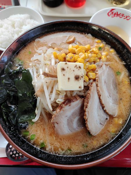 「デラックスラーメン　大盛り　もやし増し」@くるまやラーメン 和光店の写真