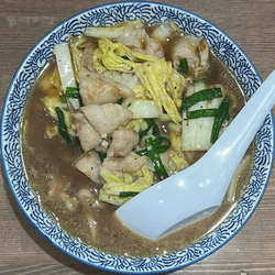 スタミナ醤油ラーメン