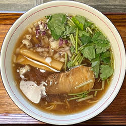 しょうゆラーメン