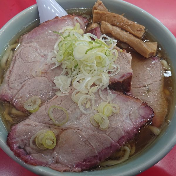 「チャーシューメン1000円、餃子300円、ルーロー飯300円」@麺来亭の写真