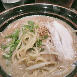 豚骨味噌ラーメン