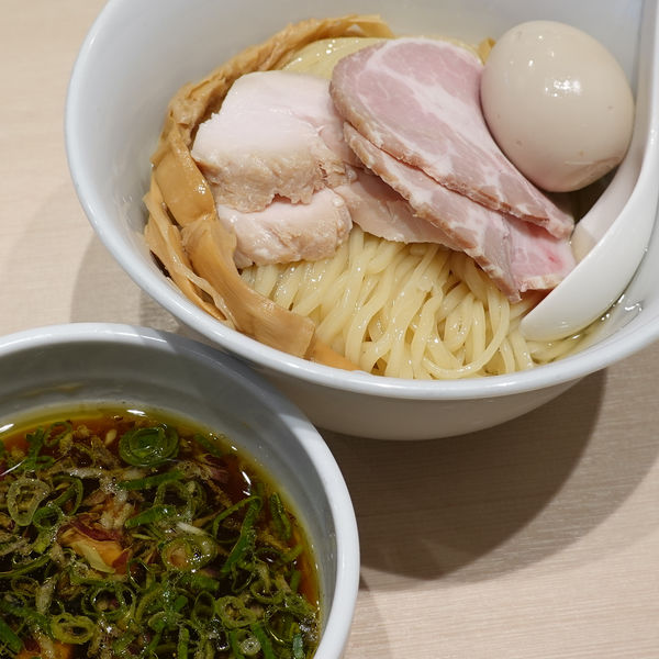 「特製つけ麺 ～昆布水掛け～ 1,050円」@らぁ麺 六花の写真