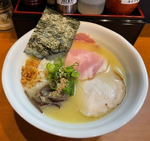 「鶏白湯ラーメン 塩」@麺屋 鶏いちの写真