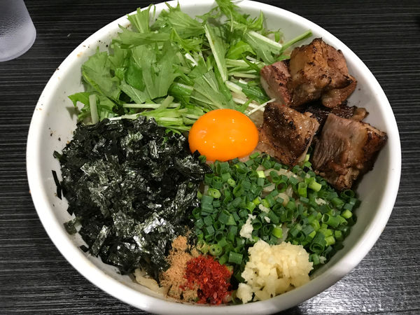 「看板まぜそば」@らーめんまぜそば あらし 錦本店の写真