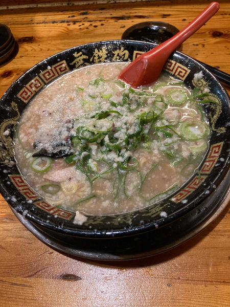 「とんこつラーメン」@無鉄砲 本店の写真