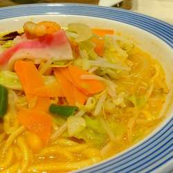 #ピリカラちゃんぽん #700円