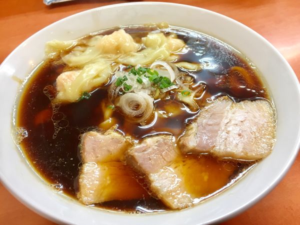 「海老ワンタン麺濃口大盛【1000円】」@日陰の写真