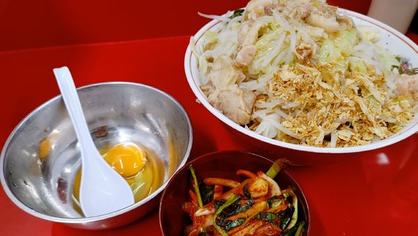 「塩汁なし・大・キムチ×２（ニンニク少しアブラ）￥１１５０」@ラーメン二郎 越谷店の写真