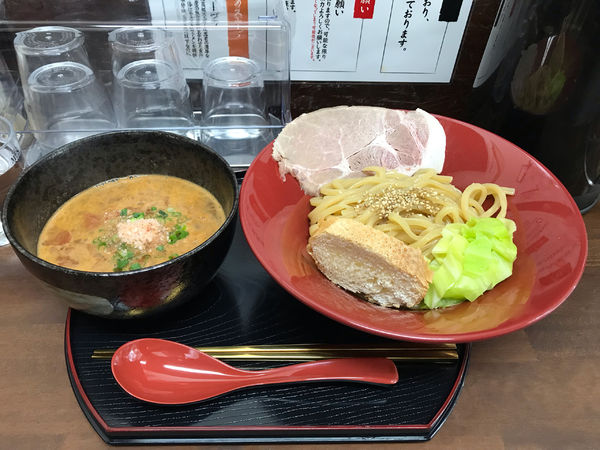 「海老味噌トマトつけ麺　あえ玉海老塩」@えびそば金行 豊春店の写真