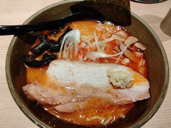 「辛味噌ラーメン」@札幌みその 一期一会 シャポー船橋店の写真