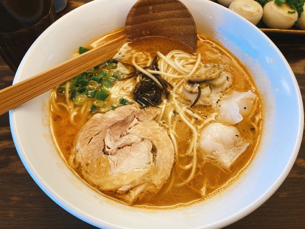 「海老塩ラーメン?」@鶏そばや 竜神洞の写真