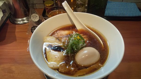 「ハートランド・小瓶+【限定】名古屋コーチンの醤油SOBA」@麺処 源玄の写真