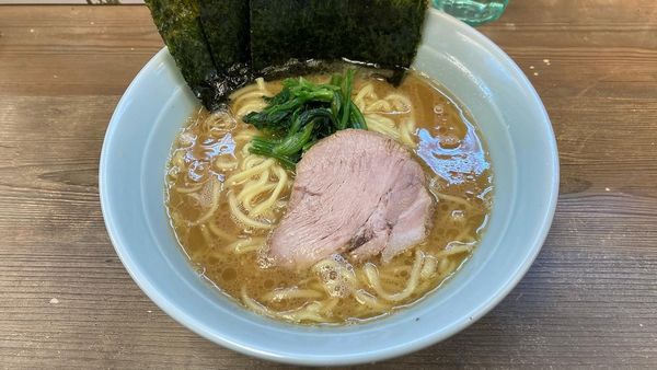 「ラーメン」@横浜らーめん 渡来武の写真