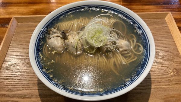 「牡蠣山椒の塩そば」@SHIBASAKITEI+の写真