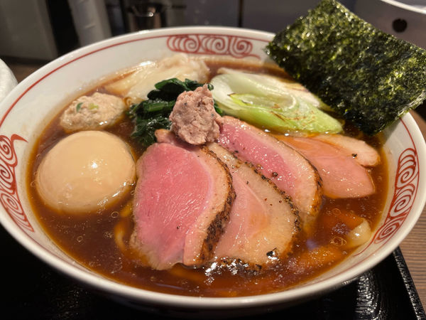 「特製鴨出汁手揉み中華蕎麦(醤油)」@鴨出汁中華蕎麦 麺屋yoshikiの写真