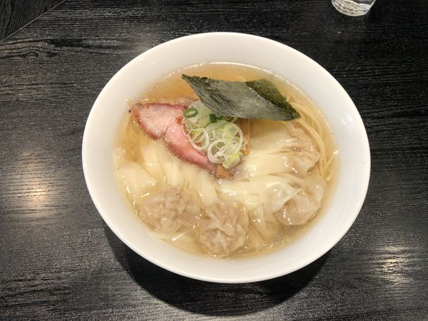 「ワンタン麺(塩)」@支那ソバ 小むろの写真