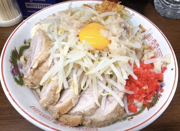 「汁なし・小ぶた (豚5枚)（ニンニクアブラベニ）」@ラーメン二郎 横浜関内店の写真