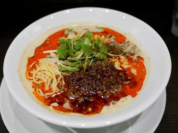 「担々麺 辛さ5＋痺れ3」@四川担担麺 阿吽 キッテグランシェ店の写真