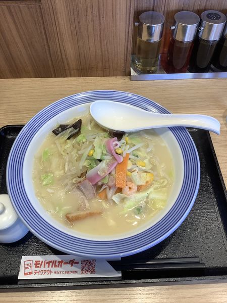 「鶏白湯の濃厚ちゃんぽん」@長崎ちゃんぽん リンガーハット 東京東久留米店の写真
