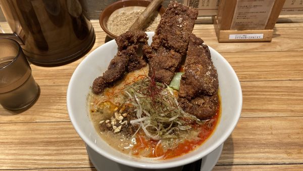 「パイコー四川担々麺（つゆが有るわけで、）」@四川担々麺 どういうわけで、の写真