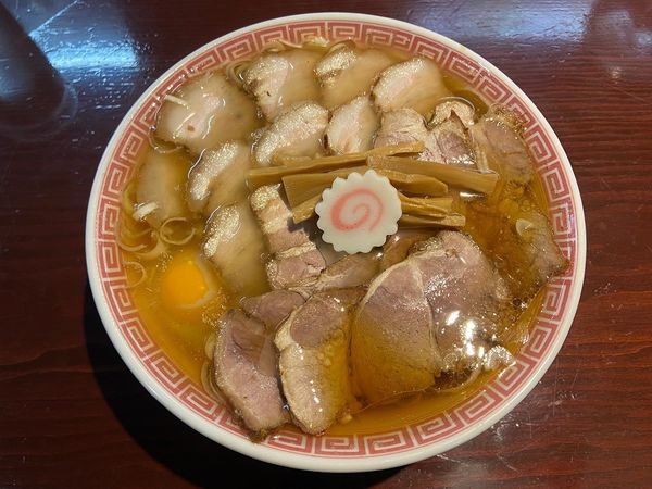 「チャーシュー麺+生玉子」@中華そば えもとの写真