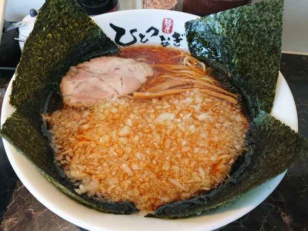 「ラーメン玉ねぎ増しのり増し」@麺屋 ひとつなぎの写真