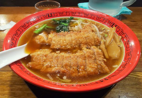 「ダブル排骨ラーメン+麺大盛」@万世橋酒場 秋葉原本店の写真