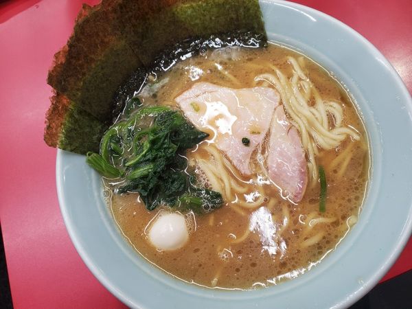 「醤油ラーメン並700円全部普通」@壱六家 上大岡店の写真