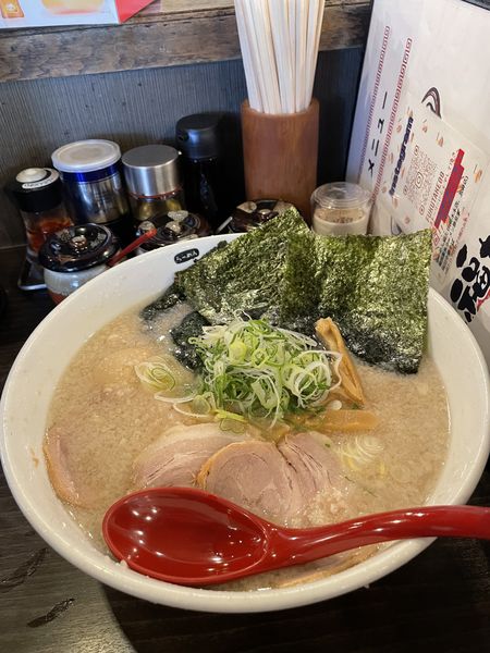 「特製東京背脂ラーメン　大盛　こってり」@らーめん 福たけ 桜木本店の写真