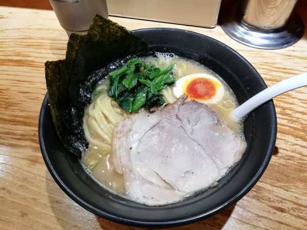 「ラーメン 790円」@横浜らーめん 壱八家 本厚木店の写真