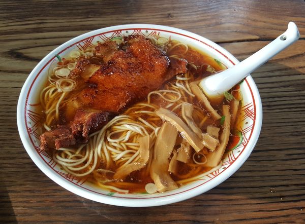 「特製いろはらあめん」@いろは食堂の写真