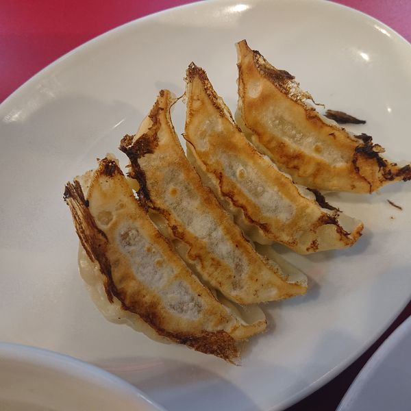 「大辛900円、ニラ100円、セット餃子280円」@唐辛子卵とじラーメン専門店 カプサイメン 一宮本店の写真