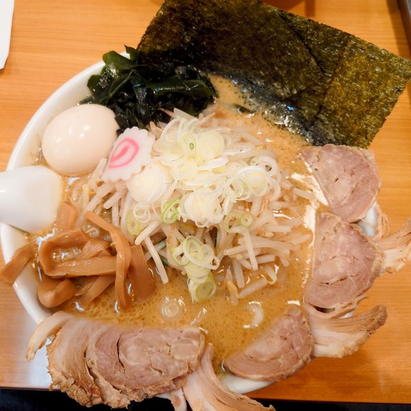 「デラックス真スペシャル　1100円」@萬来 春日部店の写真