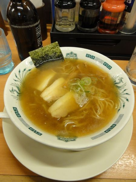 「中華そば390円硬め油多め」@日高屋 越谷レイクタウン店の写真