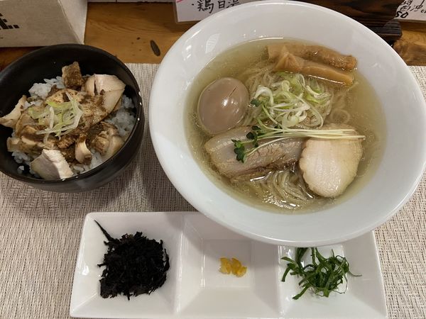 「淡麗比内（塩）＋味玉＋チャーシュー丼」@#HANABIYA ~ramen & bar~の写真