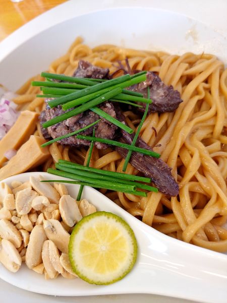 「アナグマ芳醇脂そば」@麺麓menrokuの写真