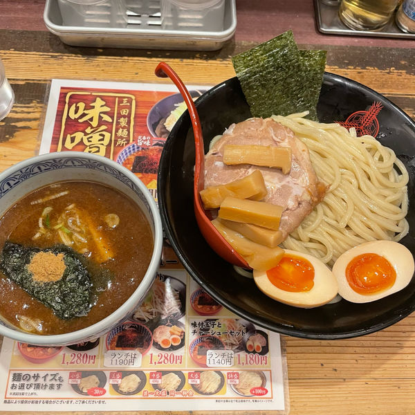 「三田盛りつけ麺 (中)」@つけ麺専門店 三田製麺所 三田本店の写真
