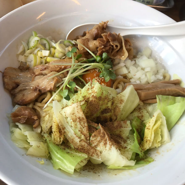 「汁なし油そば」@濃厚つけ麺 茜堂の写真