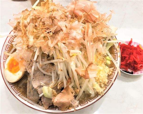 「辰醬油ラーメン＋紅生姜」@らーめん辰屋の写真