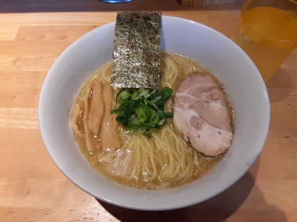 「塩ラーメン　替え玉」@さかなやらーめんの写真