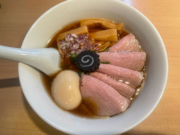 「特製ノドグロそば」@らぁ麺 はやし田 新宿本店の写真