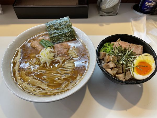 「かつおラーメン麺大盛＋チャーシュー丼」@濃厚中華そば 麒麟の写真