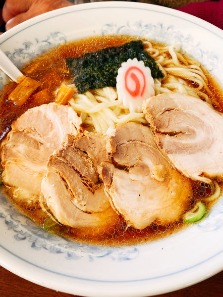 「醤油チャーシューメン」@手打ちらーめん 金龍の写真
