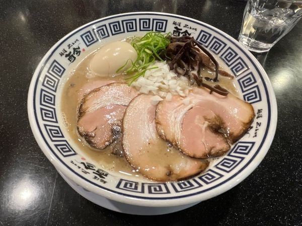「特製 濃厚海のトリトン 魚介(鶏・豚骨)ラーメン」@麺匠 至誠の写真