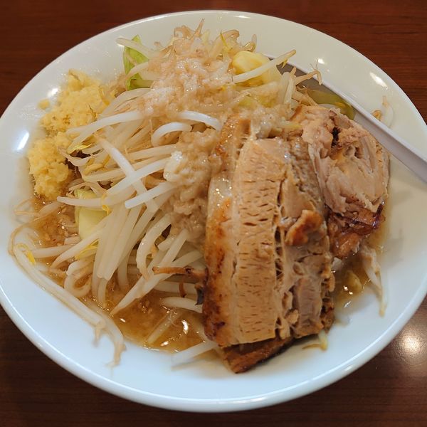 「ミソラーメン アブリチャーシュー(950円)」@メガガンジャの写真